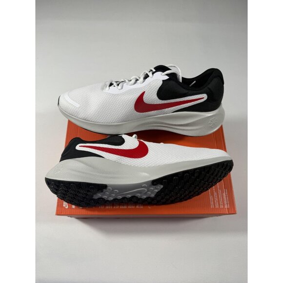 New Nike Revolution 7 Shoes Mens Size 11.5 White Red Black Running FB2207 102 - Picture 4 of 11